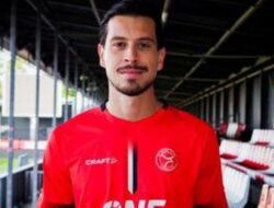 Fan Almere City Sindir Netizen Indonesia Heboh Efek Thom Haye