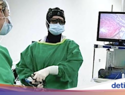 Teknik Bedah Minimal Invasif di Oncology Center Mayapada Hospital