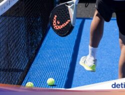 Habis Tenis Lapangan Terbitlah Padel, Catat Saran Dokter untuk yang FOMO Pengin Coba