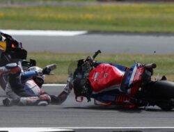 Aleix Espargaro Serang Balik Morbidelli: Saya Sengaja Menabrakmu
