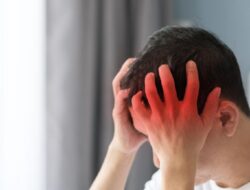Sulit Dibedakan, Ini 5 Ciri Sakit Kepala Akibat Tumor Otak