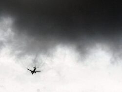 Jarak Pandang Pilot Terbatas Diduga Jadi Dalang Pesawat Rusia Jatuh