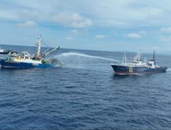 KKP Tangkap Kapal Asing Jumbo Pencuri Ikan di Lautan Papua
