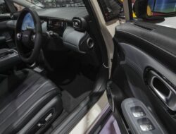 Trik Ekonomis Membuat Kabin Kendaraan Pribadi Senyap