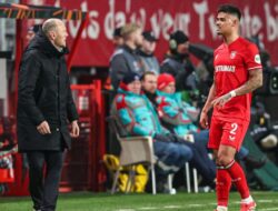 Mees Hilgers Kecewa Tak Dimainkan FC Twente