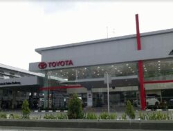 Dealer Terbesar Toyota Khawatir Penjualan Kendaraan Pribadi Goyah Tanpa Insentif