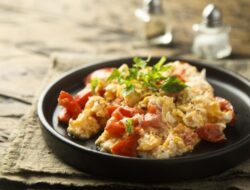 Sarapan Telur atau Oatmeal, Mana yang Lebih Baik?