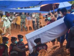 1030 Tewas, 600 Ribu Mengungsi