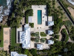 Menengok Pulau Mewah Penjahat Seks Jeffrey Epstein