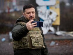 Rusia Serang Ukraina dengan 500 Drone, Kyiv Gelap Gulita