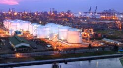 Harga Minyak Dunia Anjlok Gara-gara Pernyataan ‘Adem’ Trump soal Iran