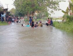 250 Warga Tangerang Terisolasi Imbas Bencana Banjir-Luapan Sungai Cidurian
