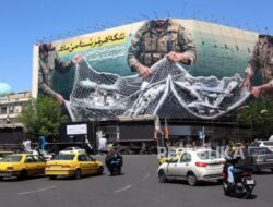 Iran Bantah Bernegosiasi dengan AS, Hanya Berunding dengan Oman Soal Selat Hormuz