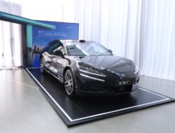 Isi Daya 5 Menit, Teknologi Flash Charging BYD Mendarat di Jakarta